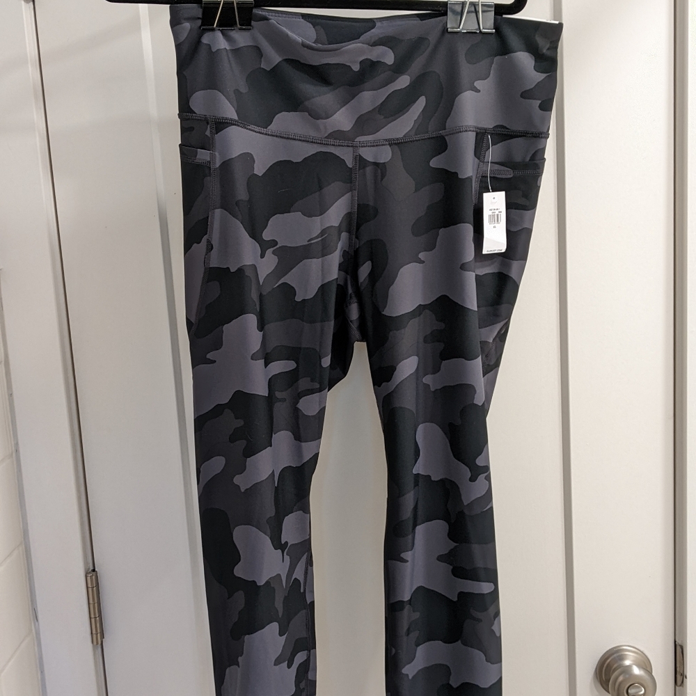 High-Waisted PowerSoft 7/8-Length Side-Pocket Leggings